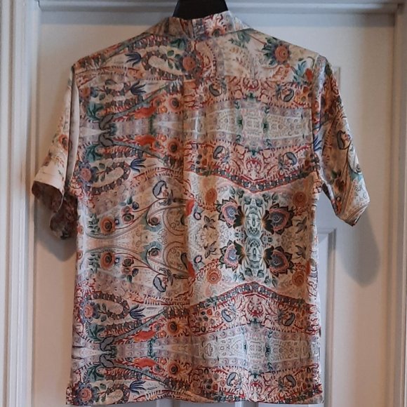 Shades of Grey by Micah Cohen Multicolored Pattern Graphic Shirt Size Small NWOT - Picture 2 of 4